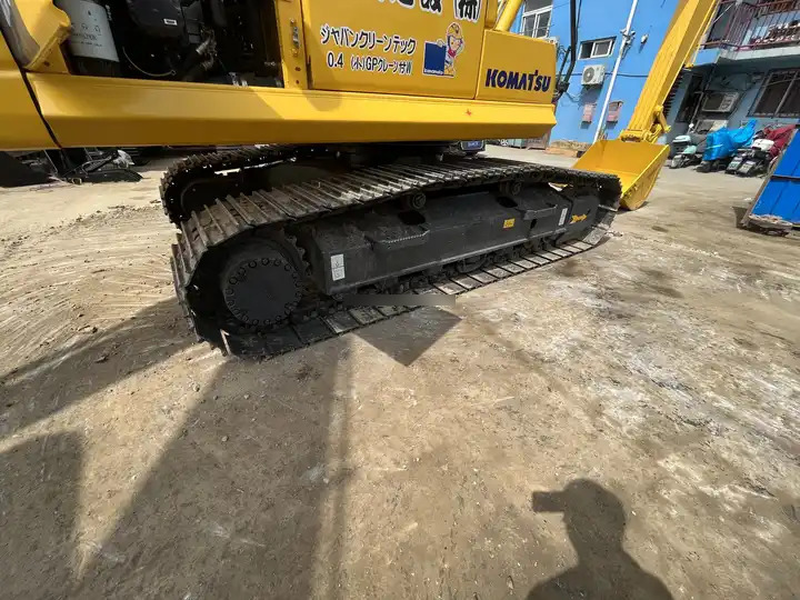 Second hand komatsu PC200 pc200-7 pc200-8 pc220 excavator low price high quality Construction works machinery in good condition - Crawler excavator: picture 4 Second hand komatsu PC200 pc200-7 pc200-8 pc220 excavator low price high quality Construction works machinery in good condition - Crawler excavator: picture 4
