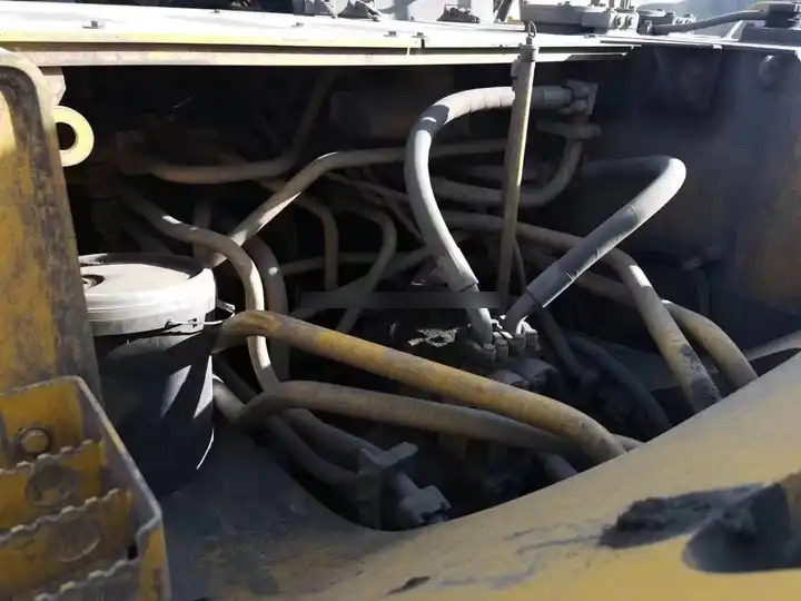 Secondhand Komatsu pc850 Komatsu 85 tons of excavator used komatsu PC850 excavator change rock arm crushing hammer - Excavator: picture 3 Secondhand Komatsu pc850 Komatsu 85 tons of excavator used komatsu PC850 excavator change rock arm crushing hammer - Excavator: picture 3