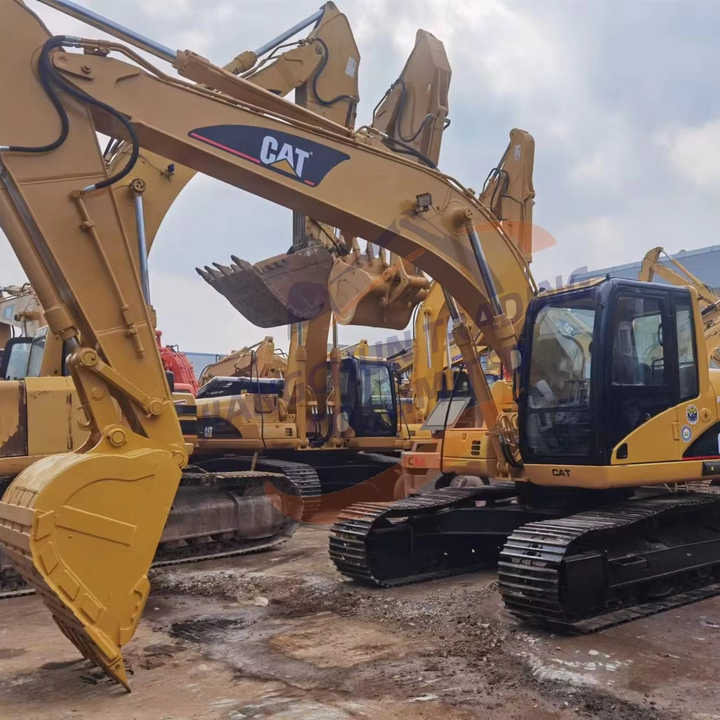 Used Excavator Caterpillar 349D2L 49 Ton Excavators Cat 349d 330d2 325D2 320d2l Caterpillar Cat 320cl 320d 320d2 - Excavator: picture 2 Used Excavator Caterpillar 349D2L 49 Ton Excavators Cat 349d 330d2 325D2 320d2l Caterpillar Cat 320cl 320d 320d2 - Excavator: picture 2