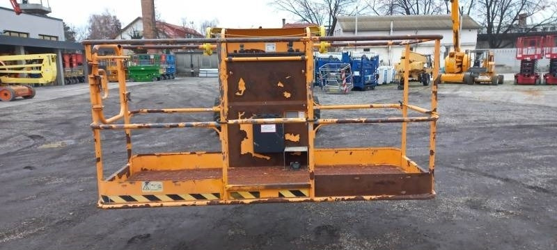 Genie S-45 - 15,7 m - 4x4 - diesel - Articulated boom: picture 5 Genie S-45 - 15,7 m - 4x4 - diesel - Articulated boom: picture 5