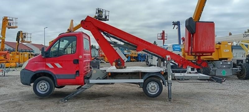 Iveco Daily Isoli PT165 - 16,5 m - Truck mounted aerial platform: picture 5 Iveco Daily Isoli PT165 - 16,5 m - Truck mounted aerial platform: picture 5