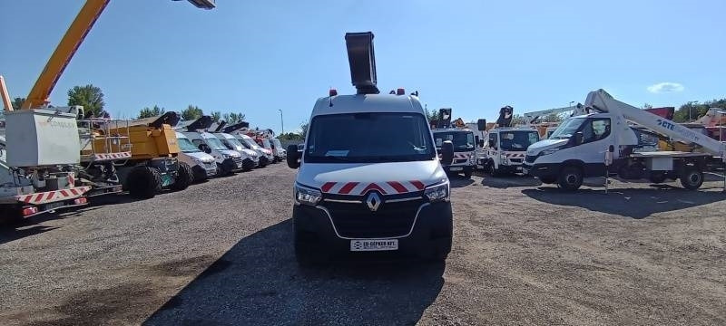 Renault Master Klubb KL32 - 12,5 m, 120 kg - Truck mounted aerial platform: picture 3 Renault Master Klubb KL32 - 12,5 m, 120 kg - Truck mounted aerial platform: picture 3