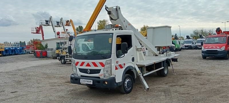 Renault Maxity Comilev EN160TVL - 16,5m, 200kg  - Truck mounted aerial platform: picture 2 Renault Maxity Comilev EN160TVL - 16,5m, 200kg  - Truck mounted aerial platform: picture 2
