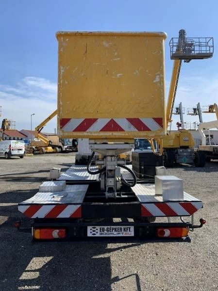 Truck mounted aerial platform Renault Maxity Multitel MT202DS - 20m - 200 kg: picture 8