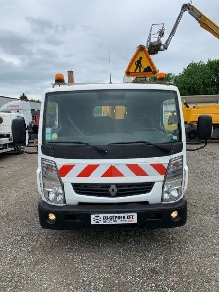 Renault Maxity Multitel MX170 - 17 m - Truck mounted aerial platform: picture 3 Renault Maxity Multitel MX170 - 17 m - Truck mounted aerial platform: picture 3