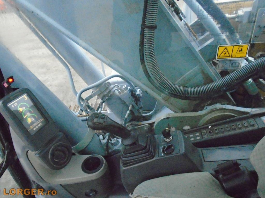 Crawler excavator CAT 319 D: picture 12