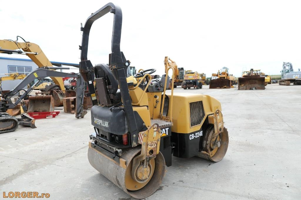 CAT CB 224 E - Road roller: picture 3 CAT CB 224 E - Road roller: picture 3