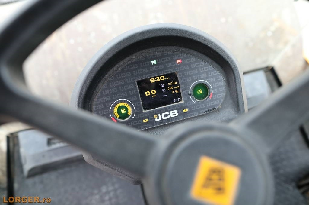 Compactor JCB VM 117: picture 18
