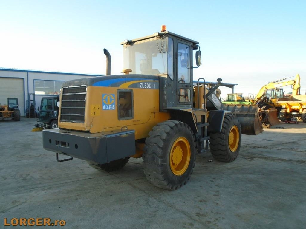 SEM ZL30E-1 - Wheel loader: picture 3 SEM ZL30E-1 - Wheel loader: picture 3