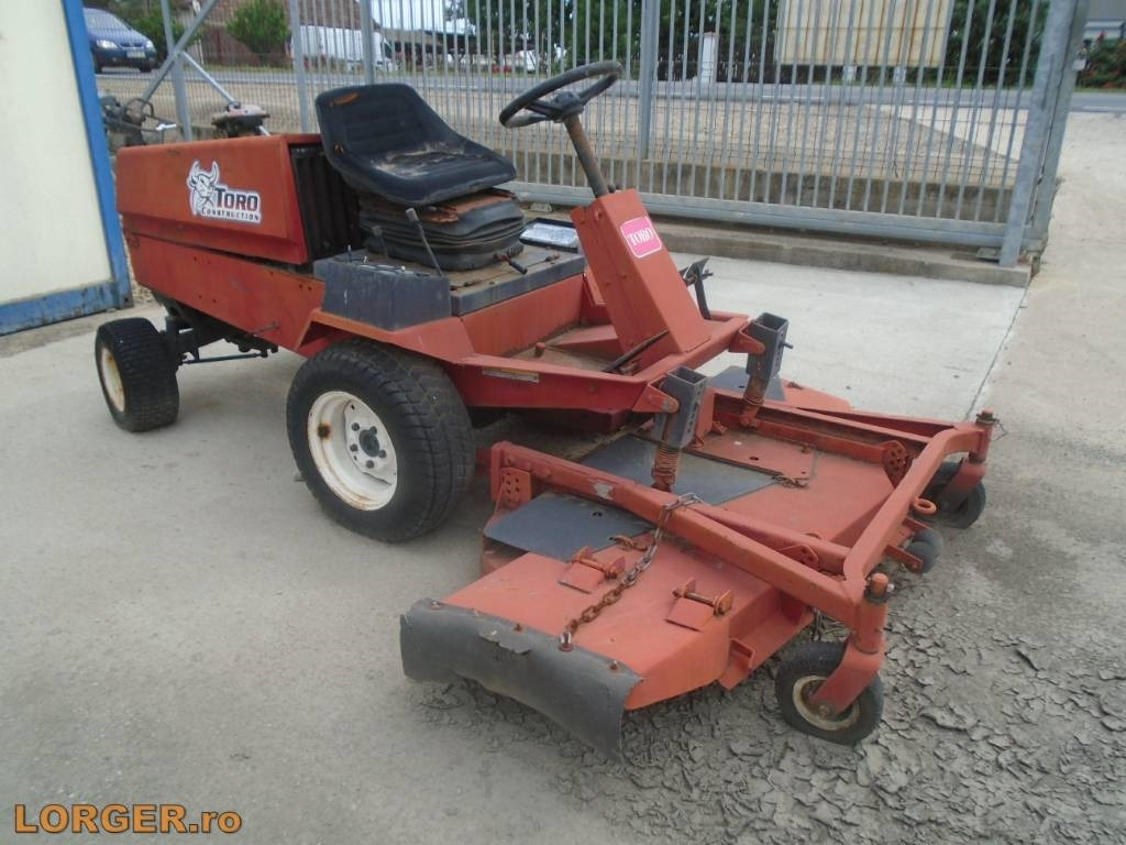 Toro Groundmaster 223D - Garden mower: picture 1 Toro Groundmaster 223D - Garden mower: picture 1