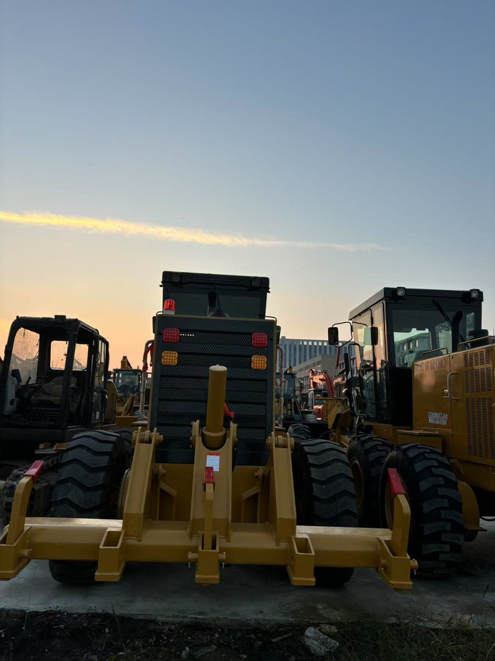 CATERPILLAR 140K - Construction machinery: picture 3 CATERPILLAR 140K - Construction machinery: picture 3