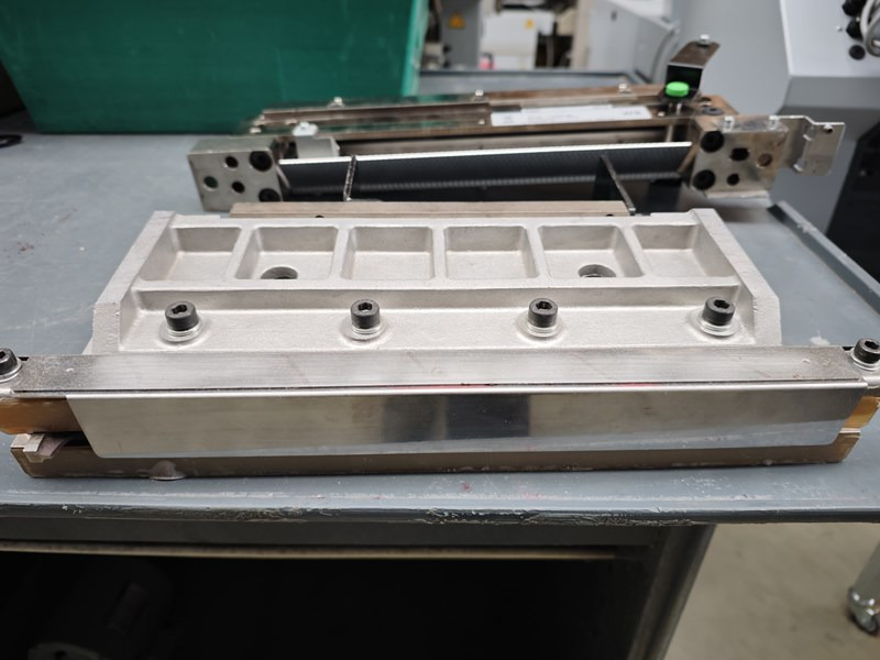 Duplo DKT-G - Printing machinery: picture 3 Duplo DKT-G - Printing machinery: picture 3