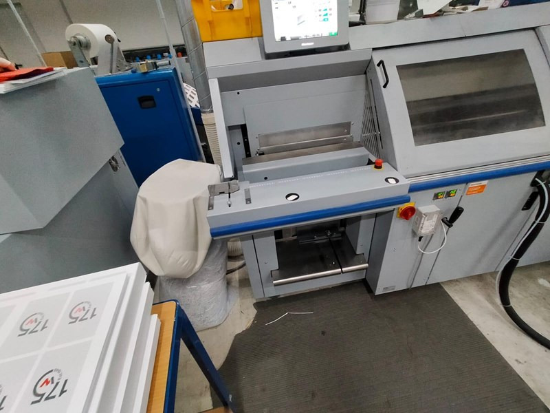 Horizon BQ-280 PUR | 2016 | 300.000 - Binding machine: picture 3 Horizon BQ-280 PUR | 2016 | 300.000 - Binding machine: picture 3