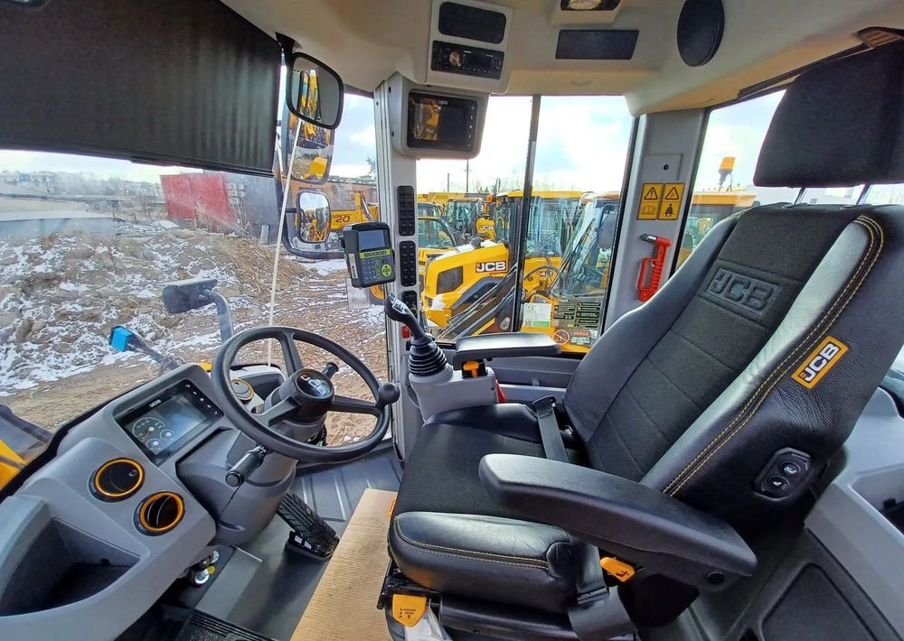 Wheel loader JCB 457ZX: picture 11