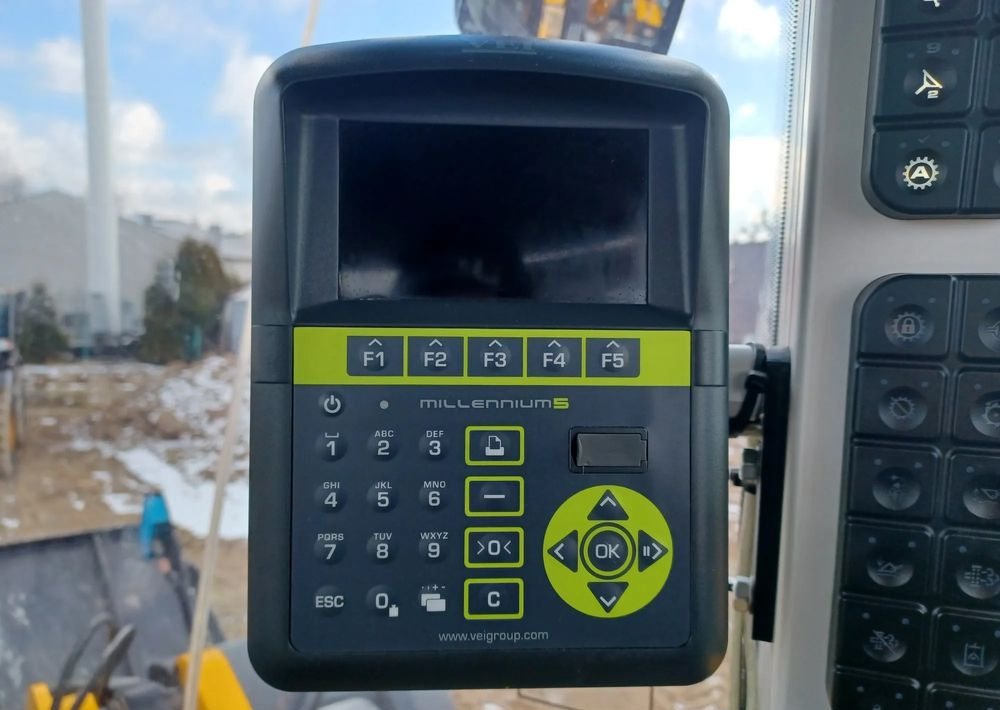 Wheel loader JCB 457ZX: picture 12
