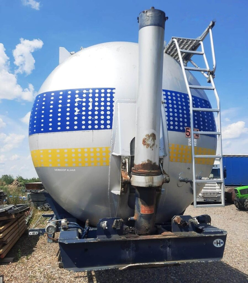 Feldbinder - Silo semi-trailer: picture 1 Feldbinder - Silo semi-trailer: picture 1