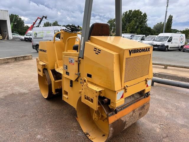 JCB VIBROMAX W255 2 BILLES - Road roller: picture 2 JCB VIBROMAX W255 2 BILLES - Road roller: picture 2