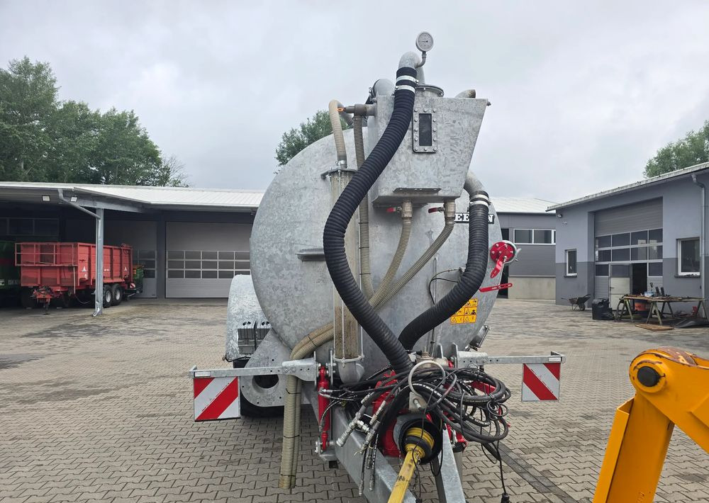 Inny Peecon 11500 - Farm trailer: picture 5 Inny Peecon 11500 - Farm trailer: picture 5