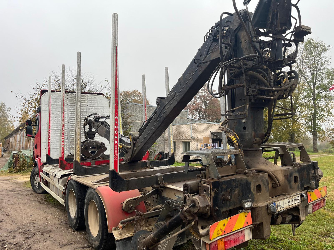 SCANIA R480 - Log truck, Crane truck: picture 2 SCANIA R480 - Log truck, Crane truck: picture 2