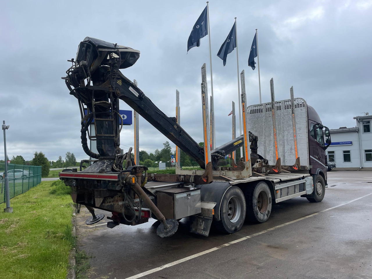 VOLVO FH 500 - Log truck: picture 4 VOLVO FH 500 - Log truck: picture 4