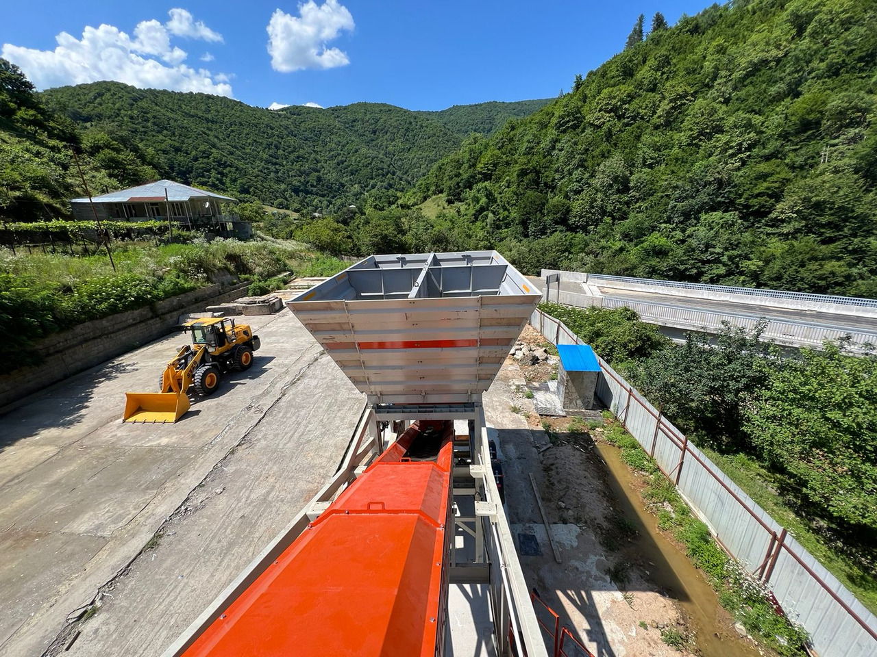For Sale Mobile Concrete Plant 60 m³ - Concrete plant: picture 4 For Sale Mobile Concrete Plant 60 m³ - Concrete plant: picture 4