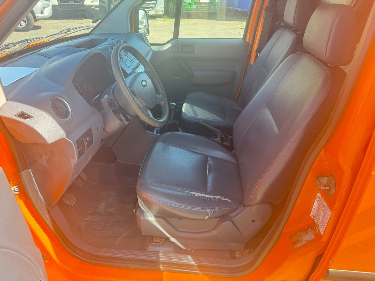 Small van Ford Transit Connect Kasten lang: picture 8
