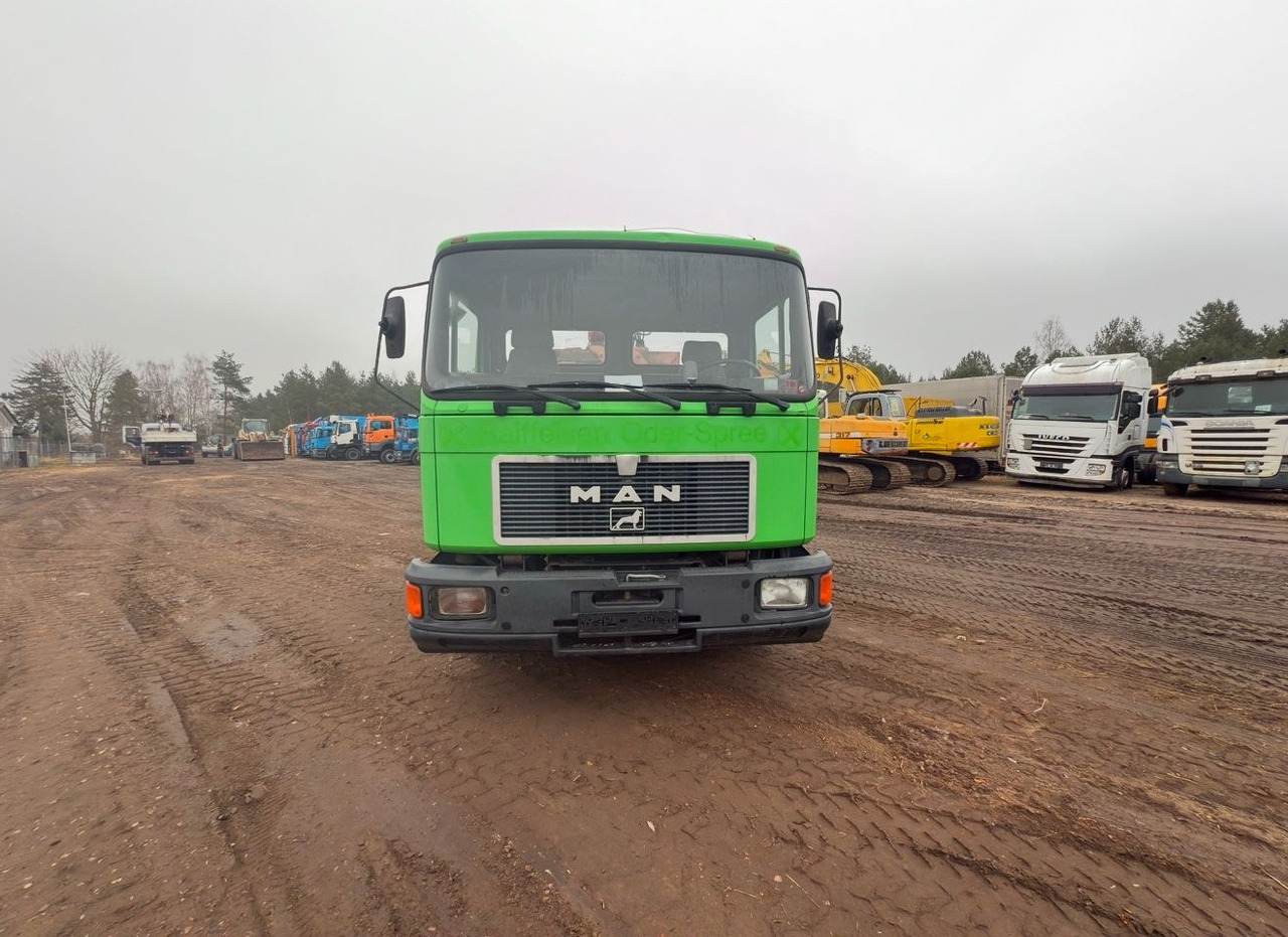 MAN 14.192 - Dropside/ Flatbed truck, Crane truck: picture 2 MAN 14.192 - Dropside/ Flatbed truck, Crane truck: picture 2
