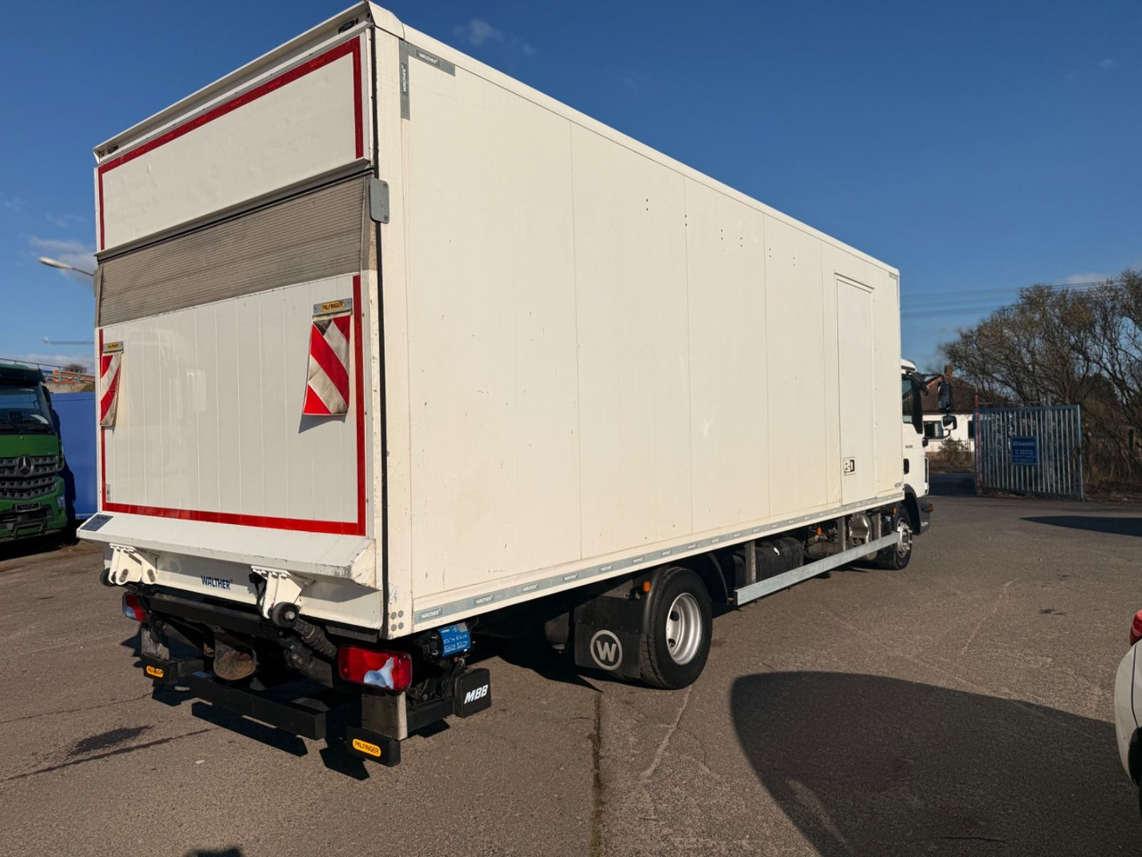 MAN TGL 12.220 LBW - Box truck: picture 4 MAN TGL 12.220 LBW - Box truck: picture 4