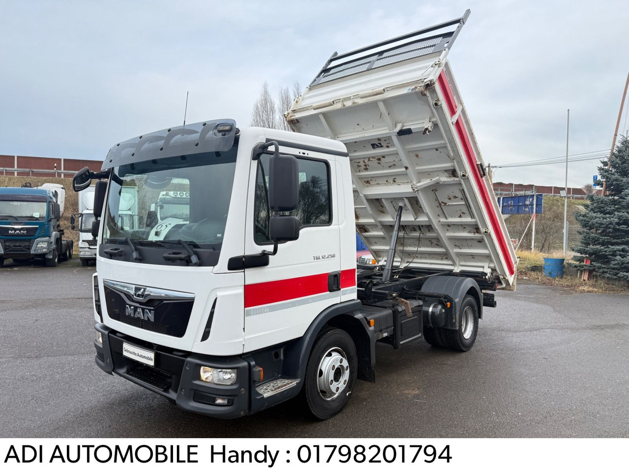 MAN TGL 12.250 Dreiseitenkipper - Tipper: picture 3 MAN TGL 12.250 Dreiseitenkipper - Tipper: picture 3