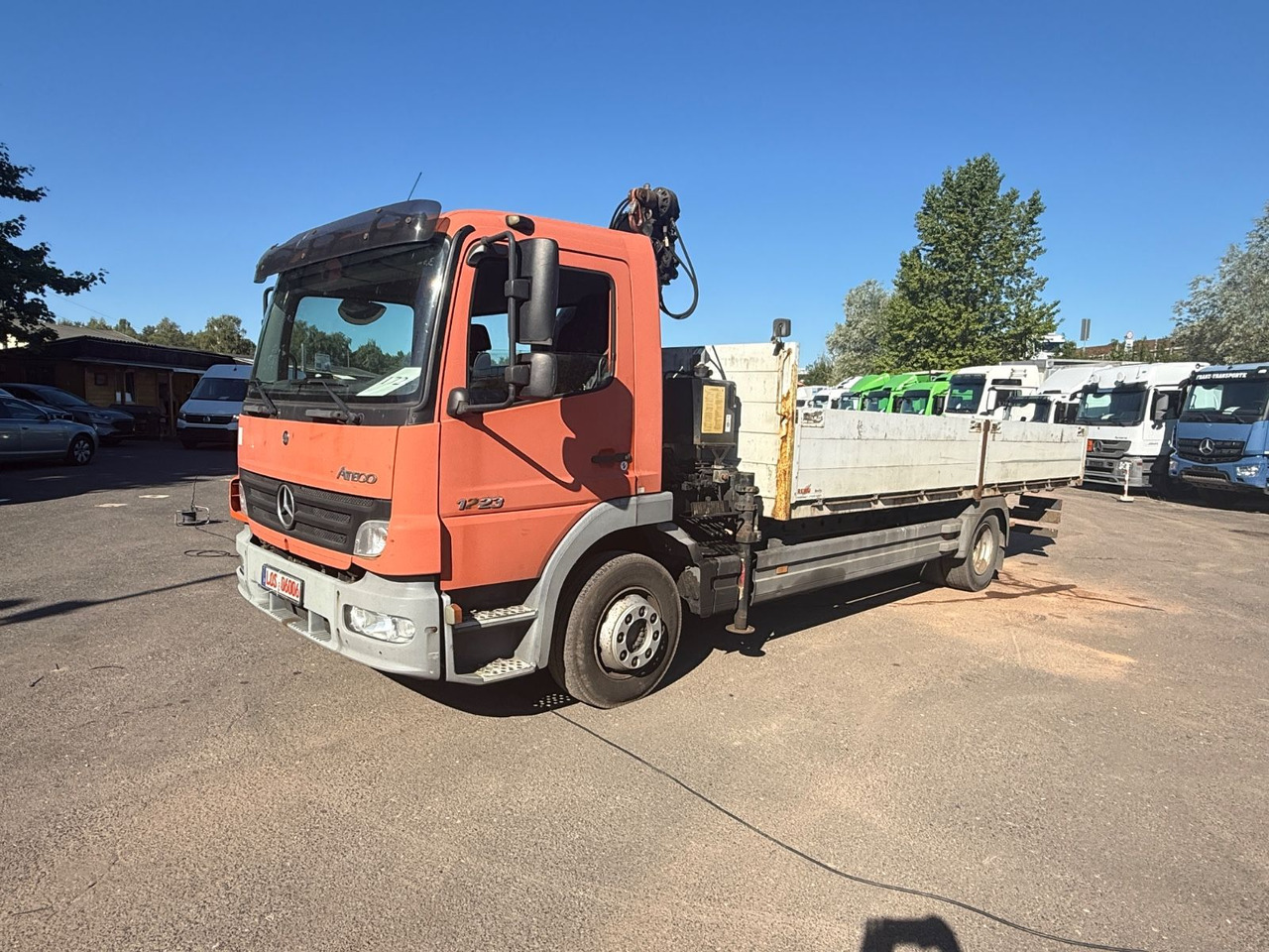 Mercedes-Benz Atego 1223 mit Kran MKG HLK 76 - Dropside/ Flatbed truck, Crane truck: picture 3 Mercedes-Benz Atego 1223 mit Kran MKG HLK 76 - Dropside/ Flatbed truck, Crane truck: picture 3