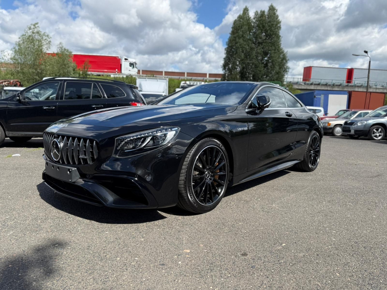 Mercedes-Benz S 63 AMG S -Klasse Coupe S 63 AMG 4Matic+ - Car: picture 3 Mercedes-Benz S 63 AMG S -Klasse Coupe S 63 AMG 4Matic+ - Car: picture 3