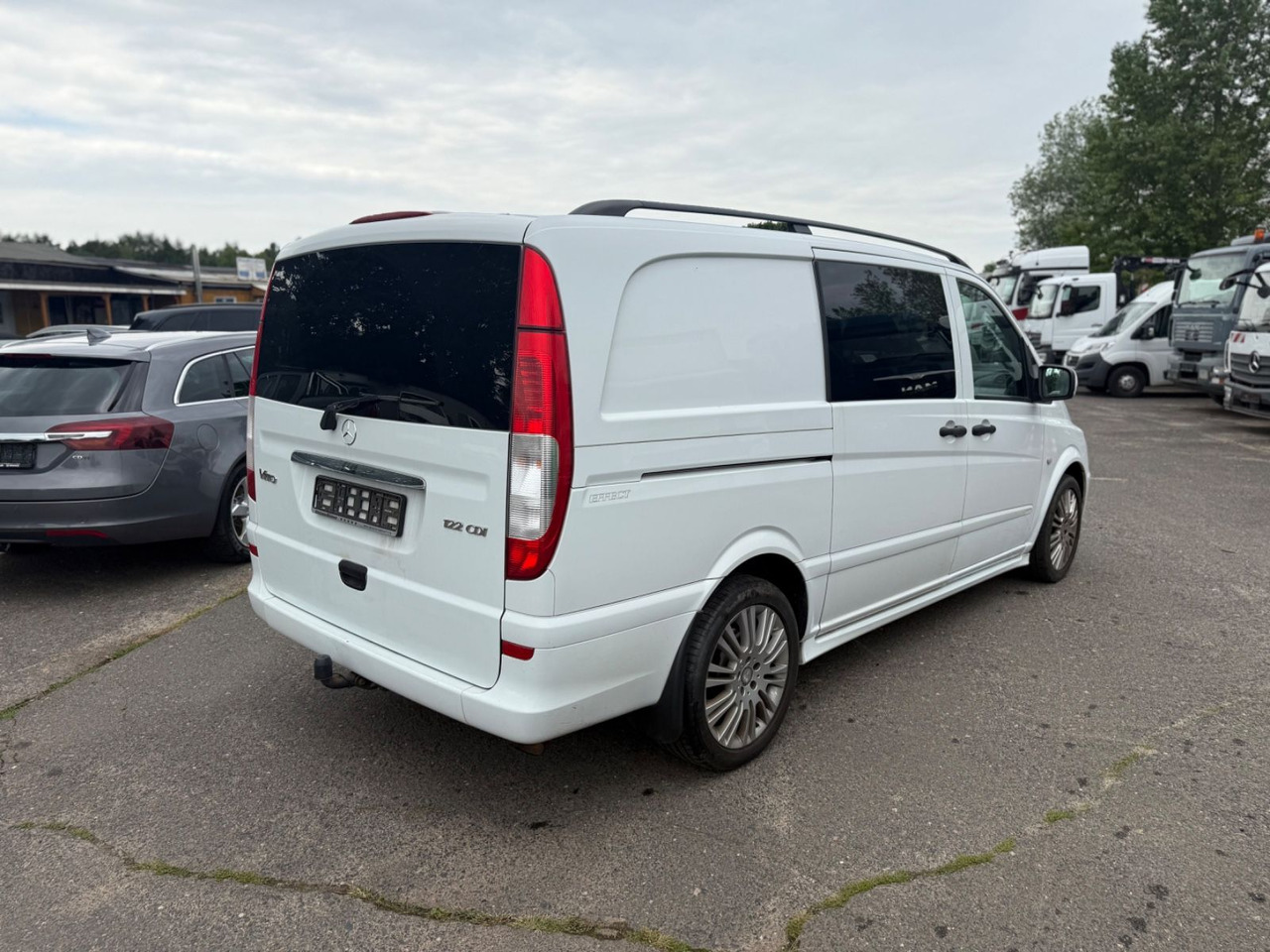 Mercedes-Benz Vito Mixto 122 CDI EFFECT lang - Passenger van: picture 4 Mercedes-Benz Vito Mixto 122 CDI EFFECT lang - Passenger van: picture 4
