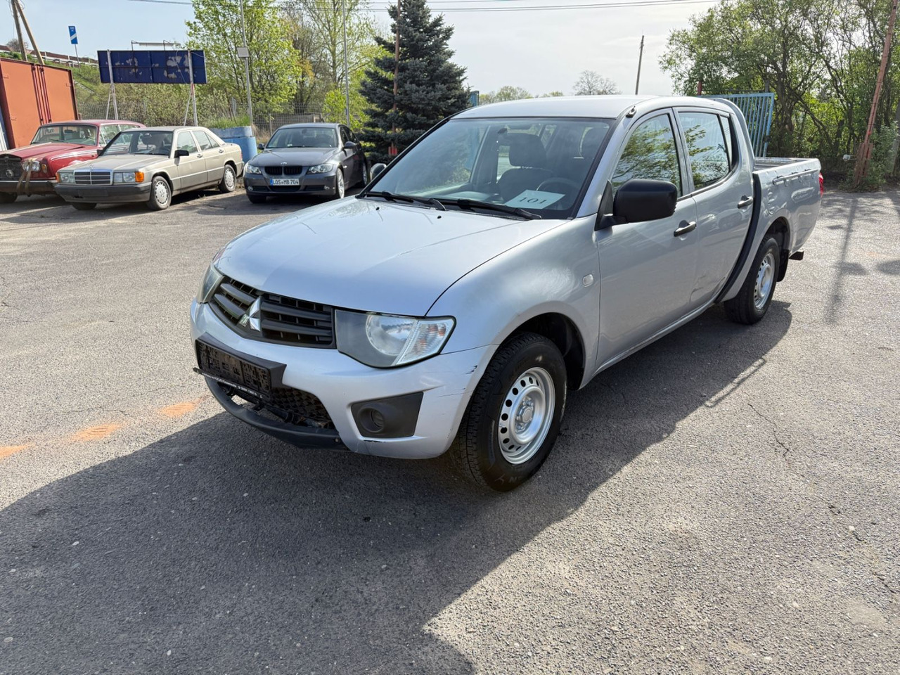 Mitsubishi L200 Inform Doppelkabine 2WD - SUV: picture 2 Mitsubishi L200 Inform Doppelkabine 2WD - SUV: picture 2