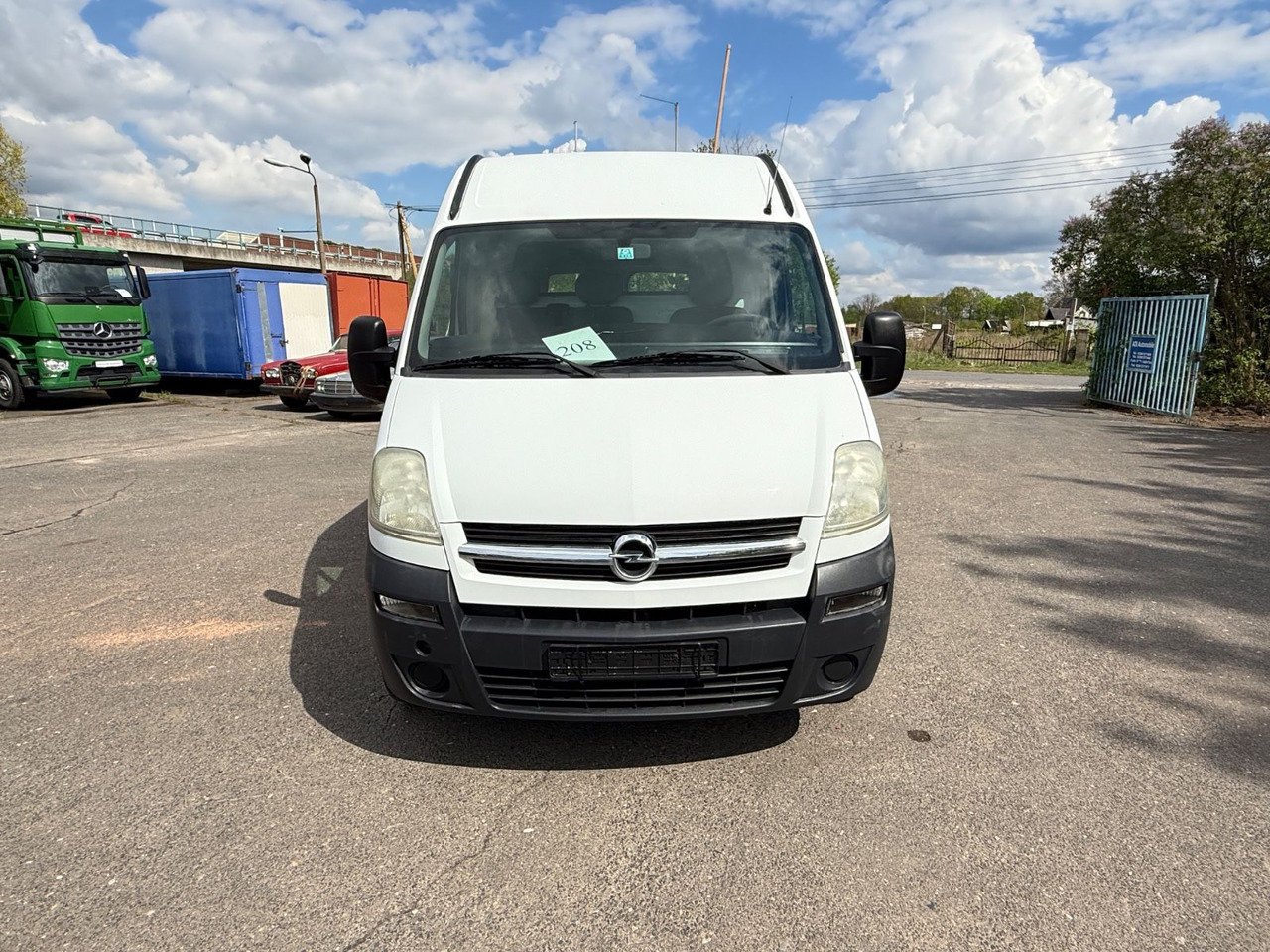 Opel Movano - Panel van: picture 2 Opel Movano - Panel van: picture 2