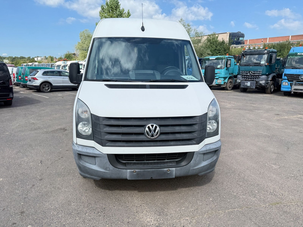 Volkswagen Crafter Kasten 35 mittel L2H2 Hochdach - Panel van: picture 1 Volkswagen Crafter Kasten 35 mittel L2H2 Hochdach - Panel van: picture 1