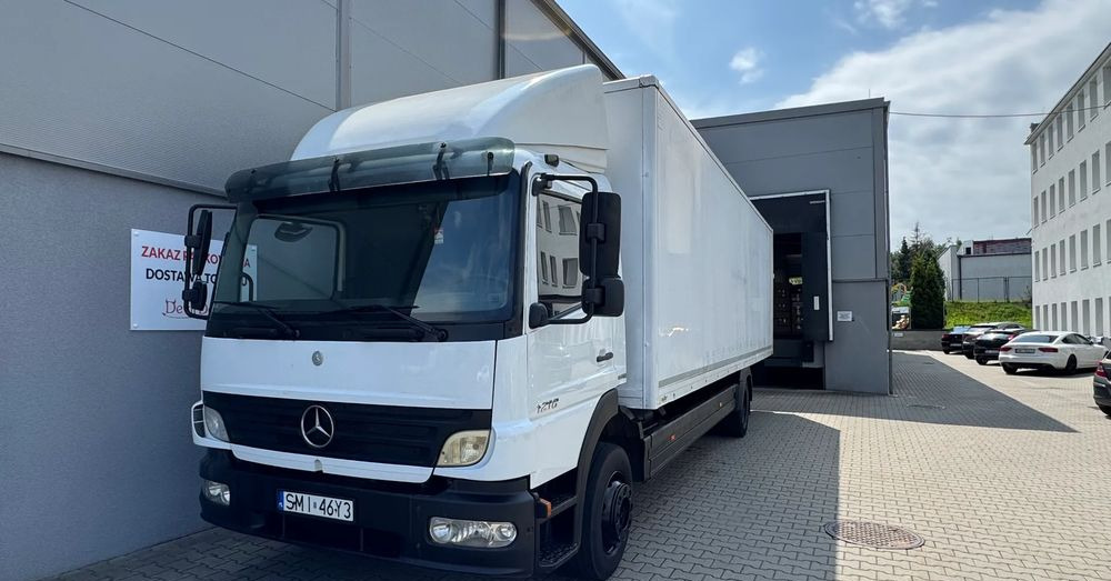 Refrigerator truck Mercedes-Benz atego: picture 1