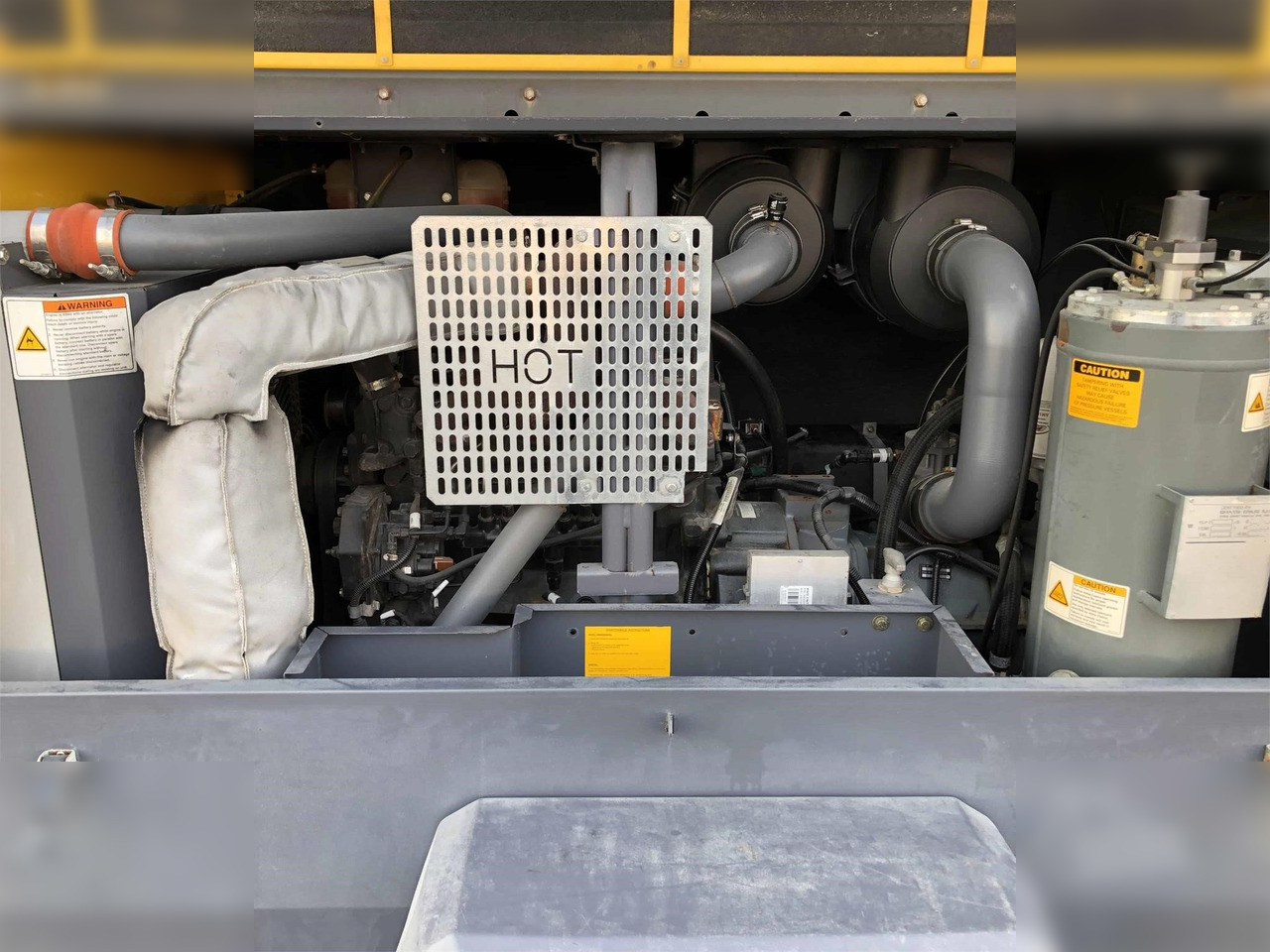 ATLAS COPCO 450 CFM - Air compressor: picture 4 ATLAS COPCO 450 CFM - Air compressor: picture 4