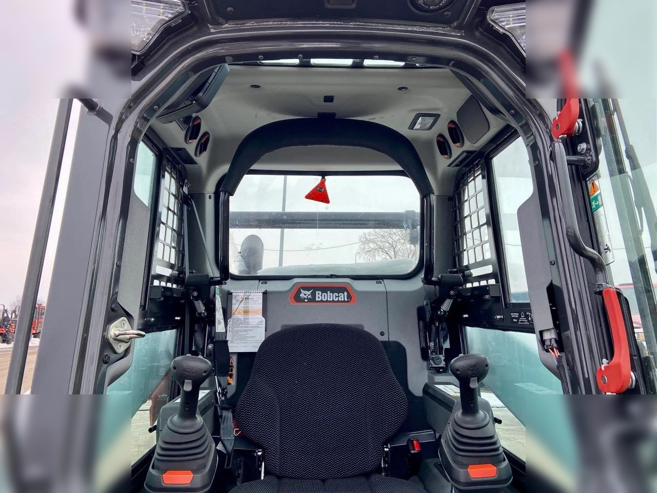 BOBCAT S570 leasing BOBCAT S570: picture 7