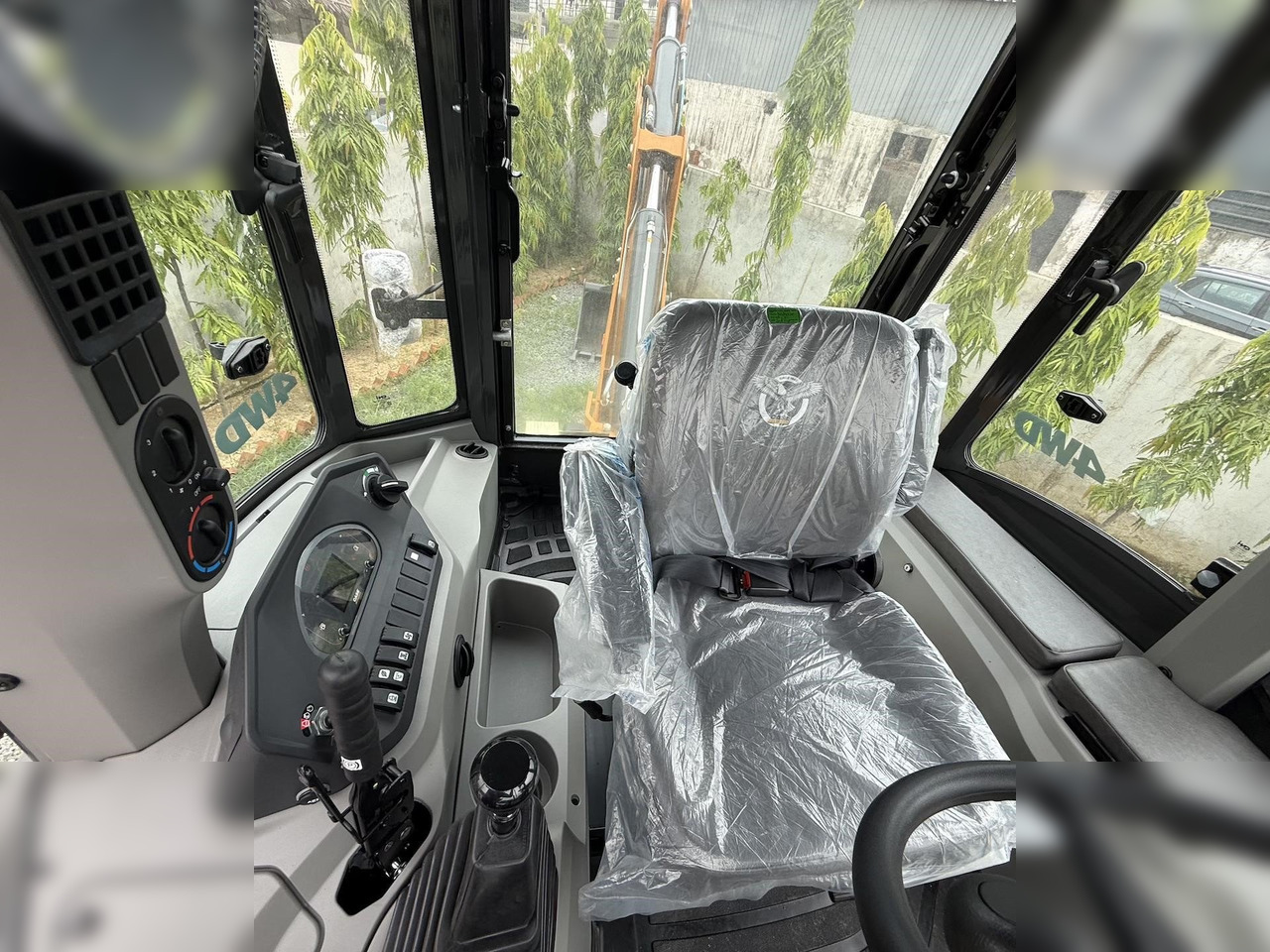 New Backhoe loader CASE 851NX CP: picture 20
