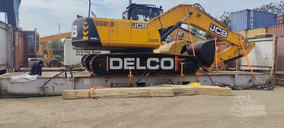 JCB 225 LC - Crawler excavator: picture 2 JCB 225 LC - Crawler excavator: picture 2