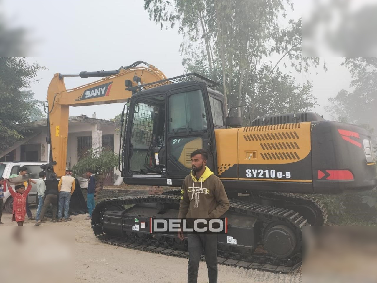 SANY SY210 - Crawler excavator: picture 4 SANY SY210 - Crawler excavator: picture 4