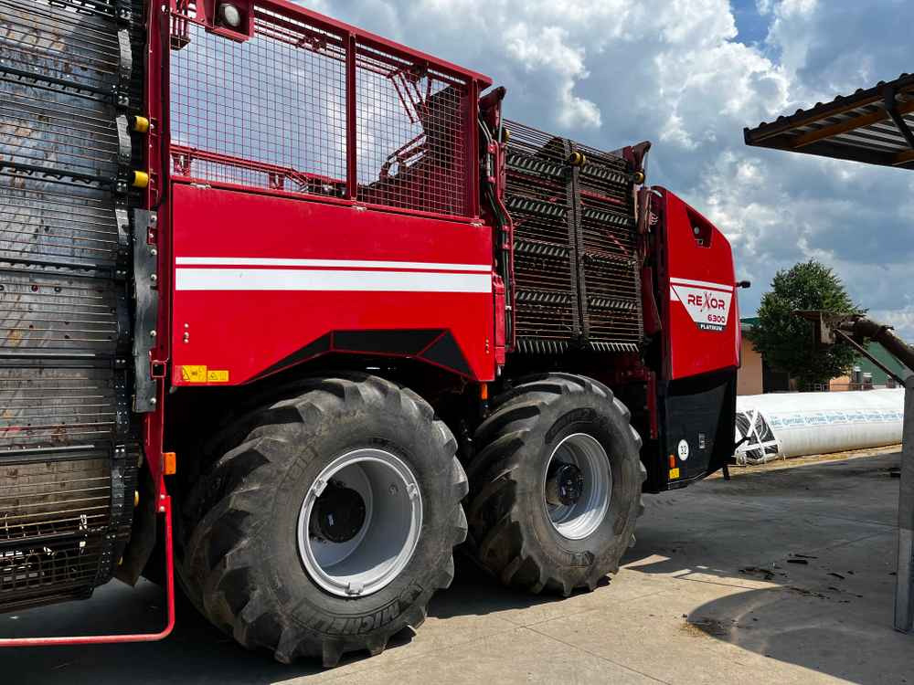 Grimme REXOR 6300 Platinum - Beet harvester: picture 2 Grimme REXOR 6300 Platinum - Beet harvester: picture 2