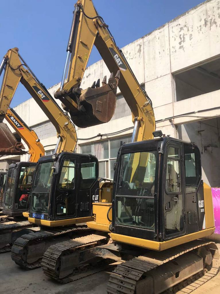 CAT 307  - Mini excavator: picture 1 CAT 307  - Mini excavator: picture 1