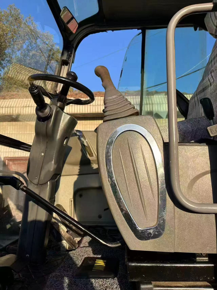 Huyndai 60W-7 - Wheel excavator: picture 3 Huyndai 60W-7 - Wheel excavator: picture 3