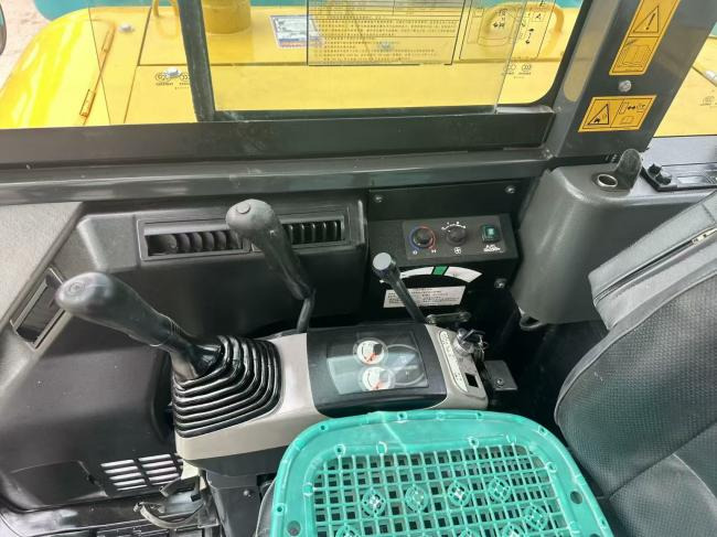 Komatsu PC56 - Mini excavator: picture 4 Komatsu PC56 - Mini excavator: picture 4