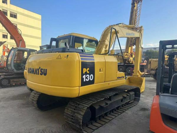 Komatsu pc130 - Crawler excavator: picture 5 Komatsu pc130 - Crawler excavator: picture 5