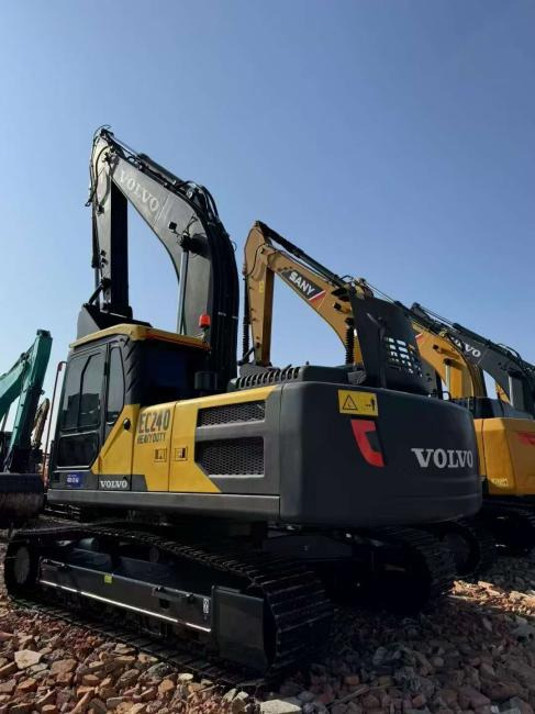 VOLVO EC240 - Crawler excavator: picture 4 VOLVO EC240 - Crawler excavator: picture 4