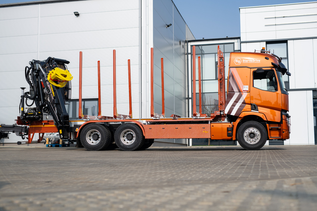 RENAULT TRUCKS C P6X4 Zabudowa do transportu drewna / Timber transport truck / Holztransportwagen/Camion de transport lemn - Log truck, Electric truck: picture 1 RENAULT TRUCKS C P6X4 Zabudowa do transportu drewna / Timber transport truck / Holztransportwagen/Camion de transport lemn - Log truck, Electric truck: picture 1