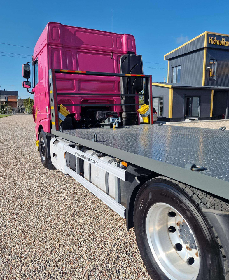 Autotransporter truck DAF XF 460: picture 8