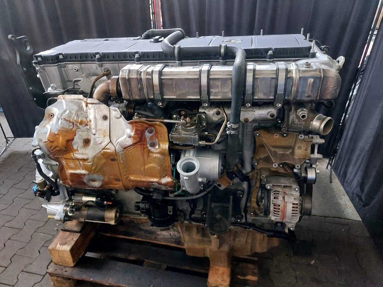 Silnik Mercedes OM 473 mp4 Setra Class Jaguar MTU Holmer ROPA Wirtgen - Engine: picture 1 Silnik Mercedes OM 473 mp4 Setra Class Jaguar MTU Holmer ROPA Wirtgen - Engine: picture 1